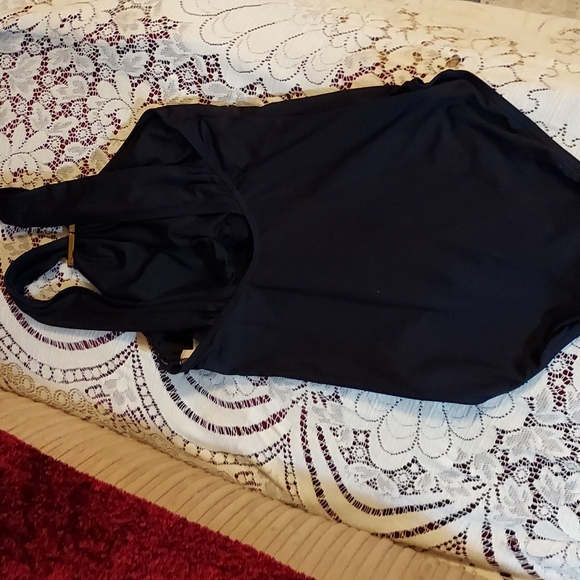 NWOT-Michael Kors-Back 1-piece Swimsuit-Size 6 - Picture 3 of 8